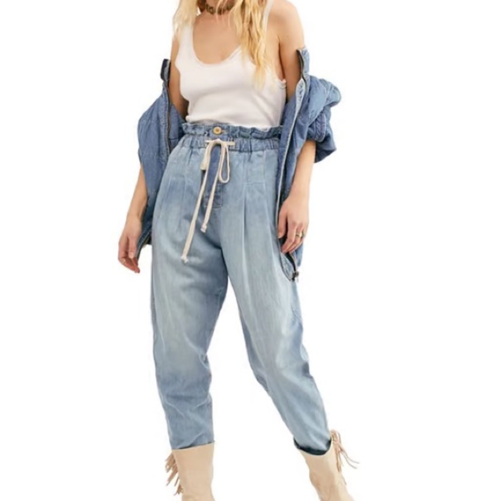Free people high waist, relaxed jean pants